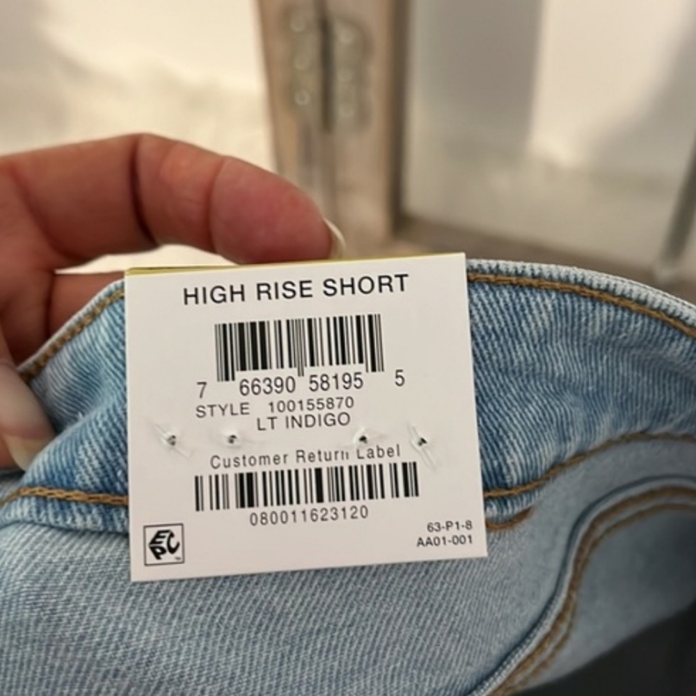INC International Concepts Light Blue Denim Jean Shorts - Picture 5 of 7